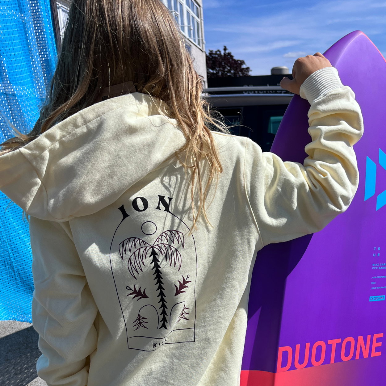 ION Hoody Zip x DESTINATION youth 2025