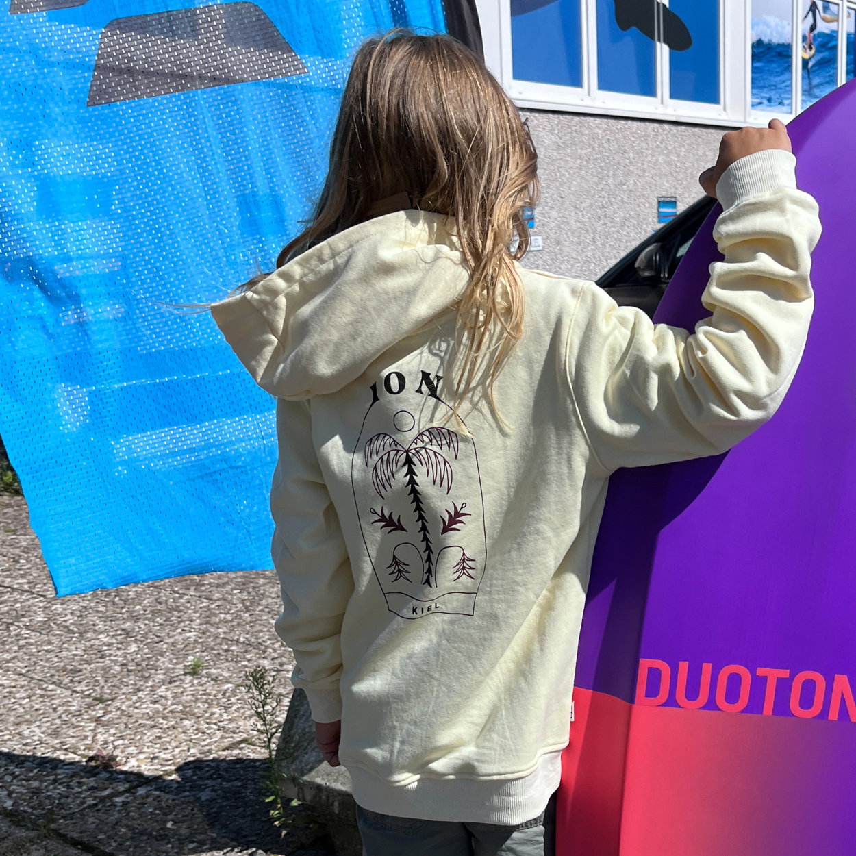 ION Hoody Zip x DESTINATION youth 2025