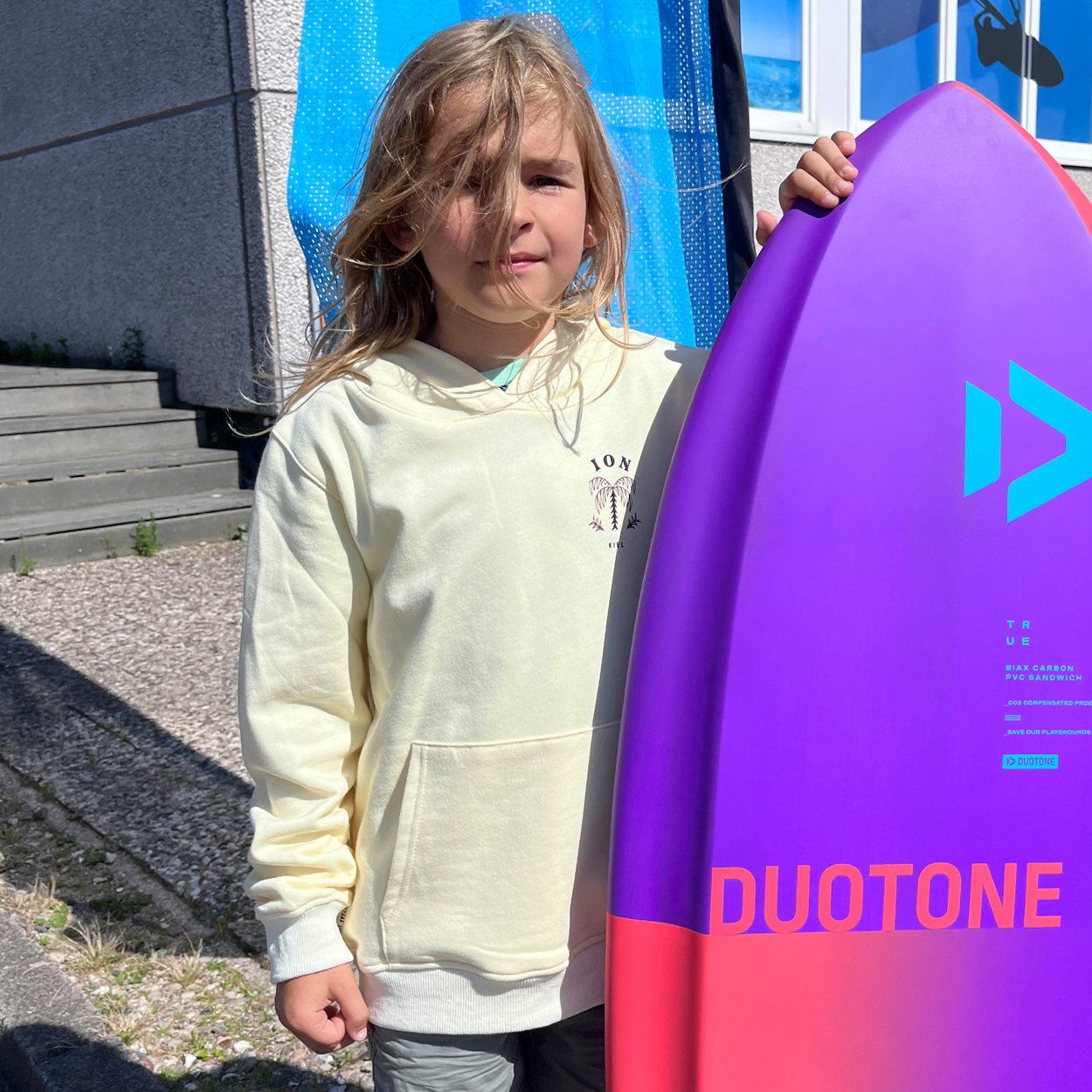 ION Hoody Zip x DESTINATION youth 2025