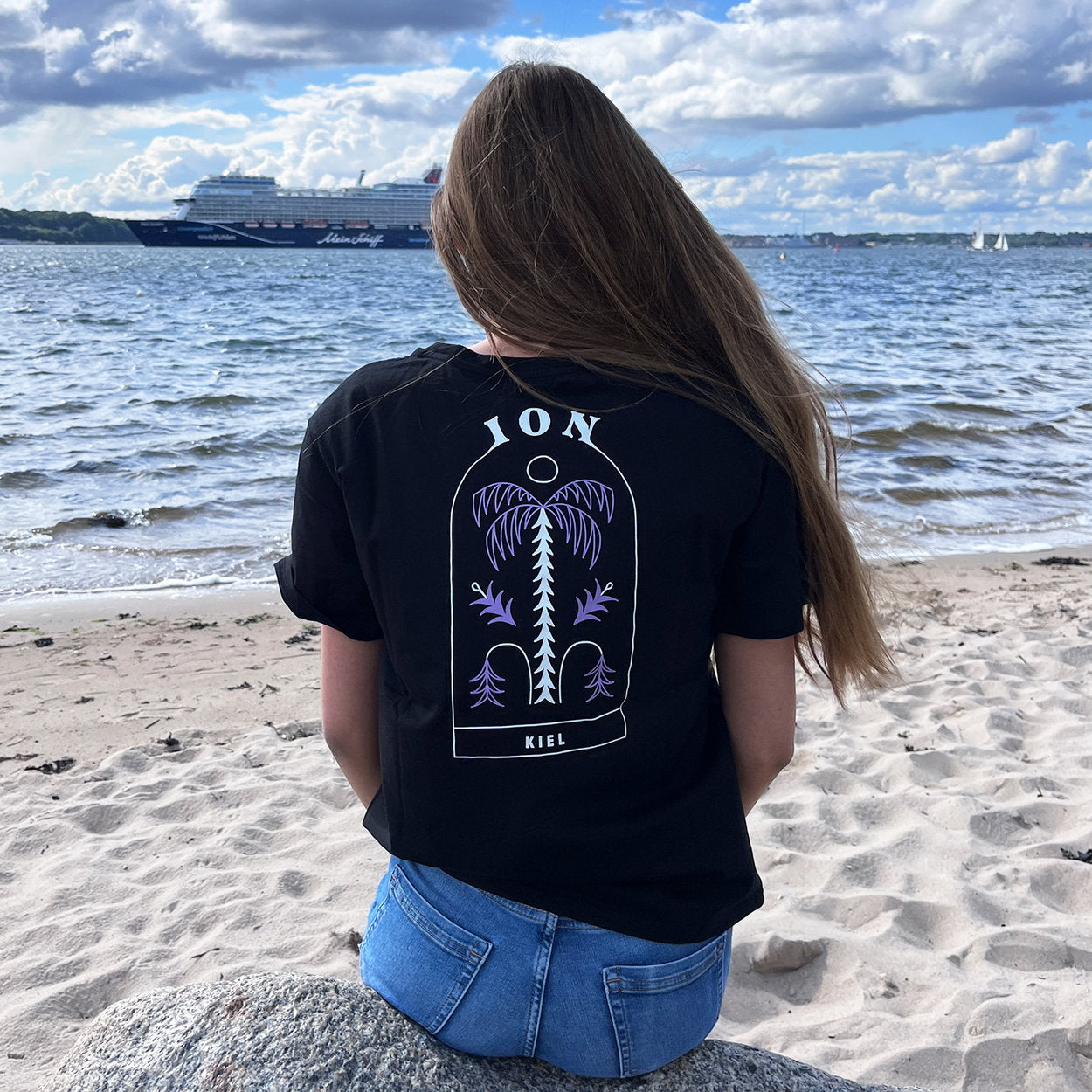 ION Tee Waves x DESTINATION women 2025